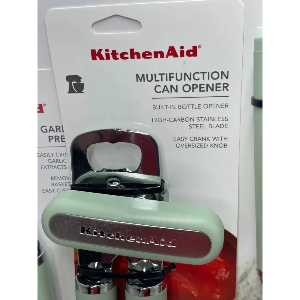 KitchenAid  pistachio 16 Piece Kitchen Utensil Set - VHTF New With‎ Tags